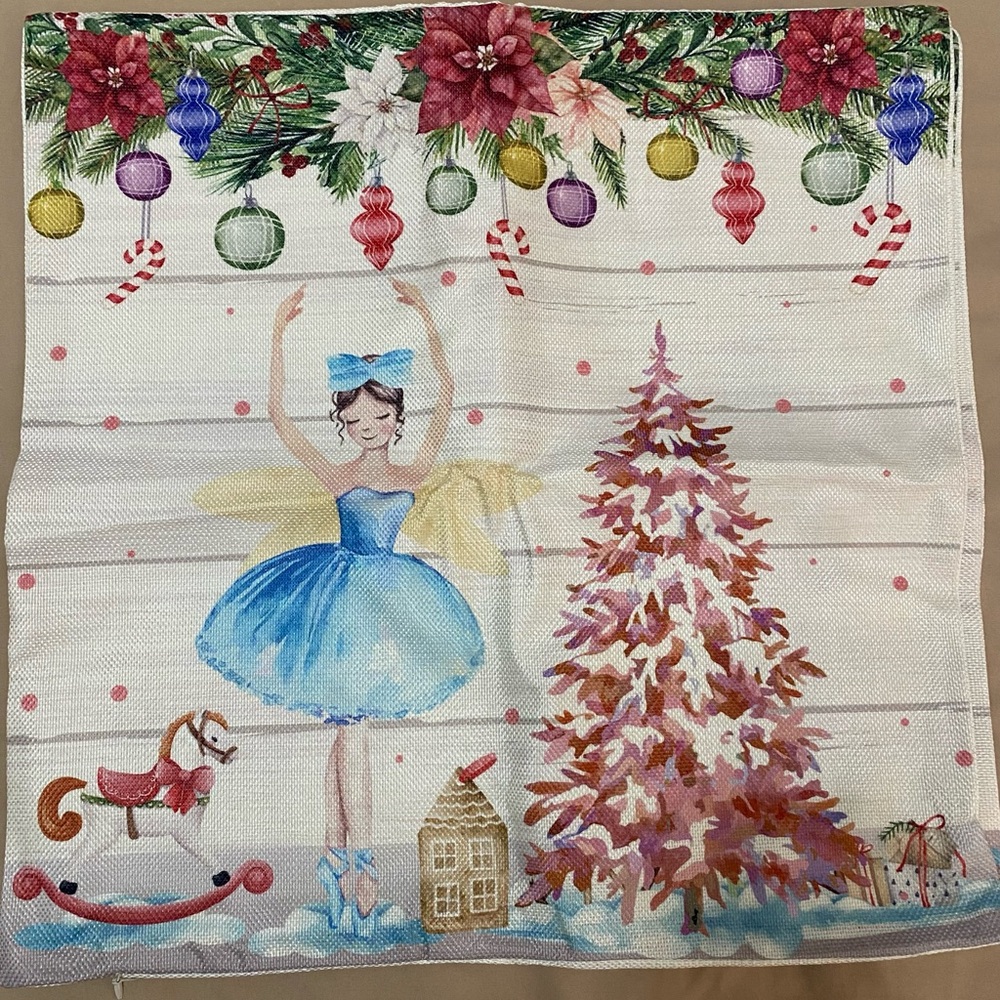 💥 Clearance- NWT Christmas pillow cases set of 6 - Picture 4 of 8